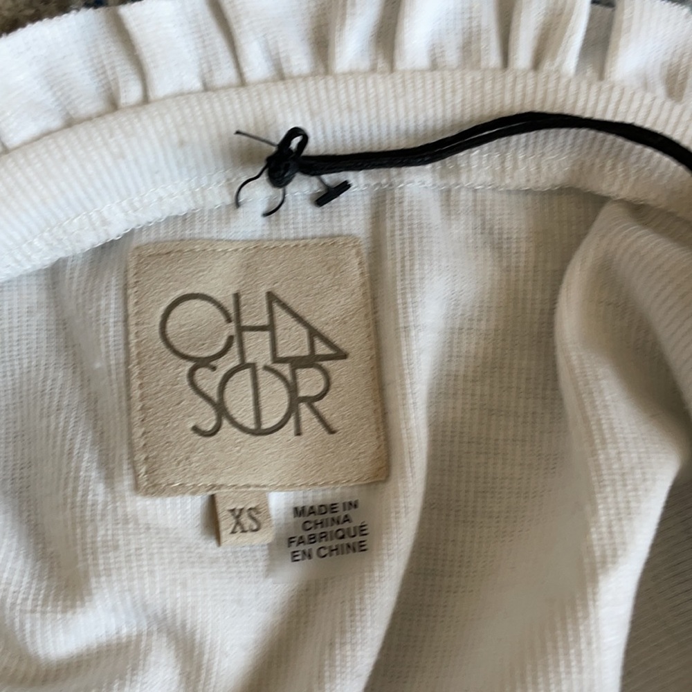 Chaser Linen Rib Ruffle Cami in White - Picture 8 of 8